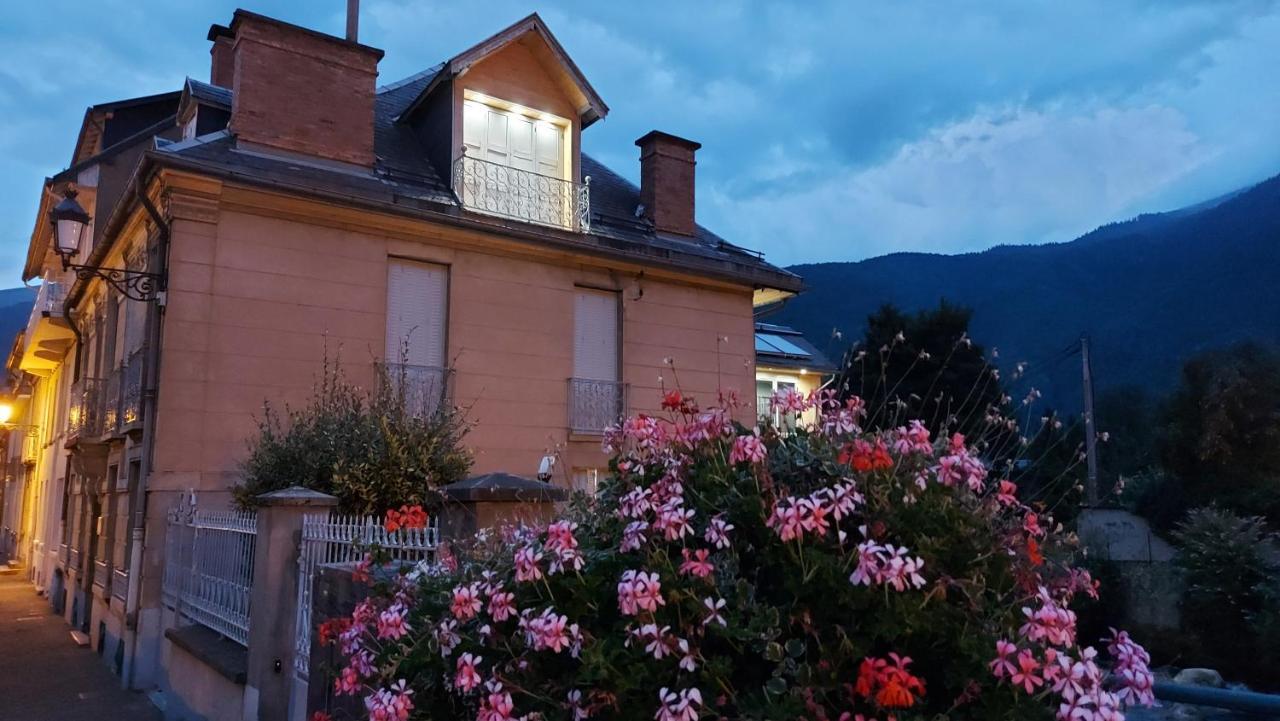 Le 41 Avenue Foch Hotel Bagneres-de-Luchon ภายนอก รูปภาพ