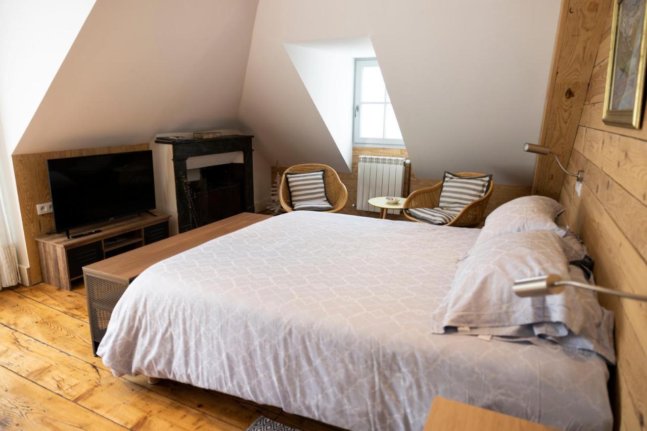 Le 41 Avenue Foch Hotel Bagneres-de-Luchon ภายนอก รูปภาพ