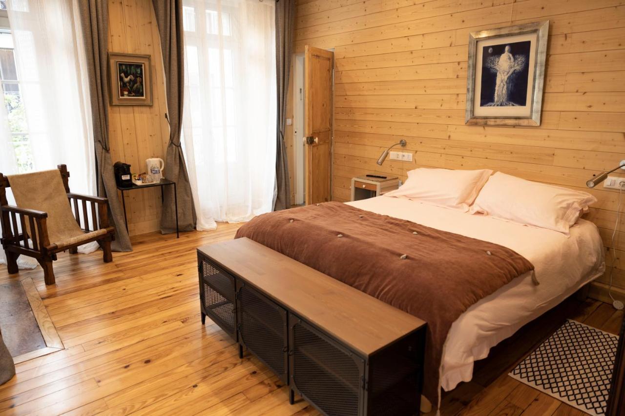Le 41 Avenue Foch Hotel Bagneres-de-Luchon ภายนอก รูปภาพ