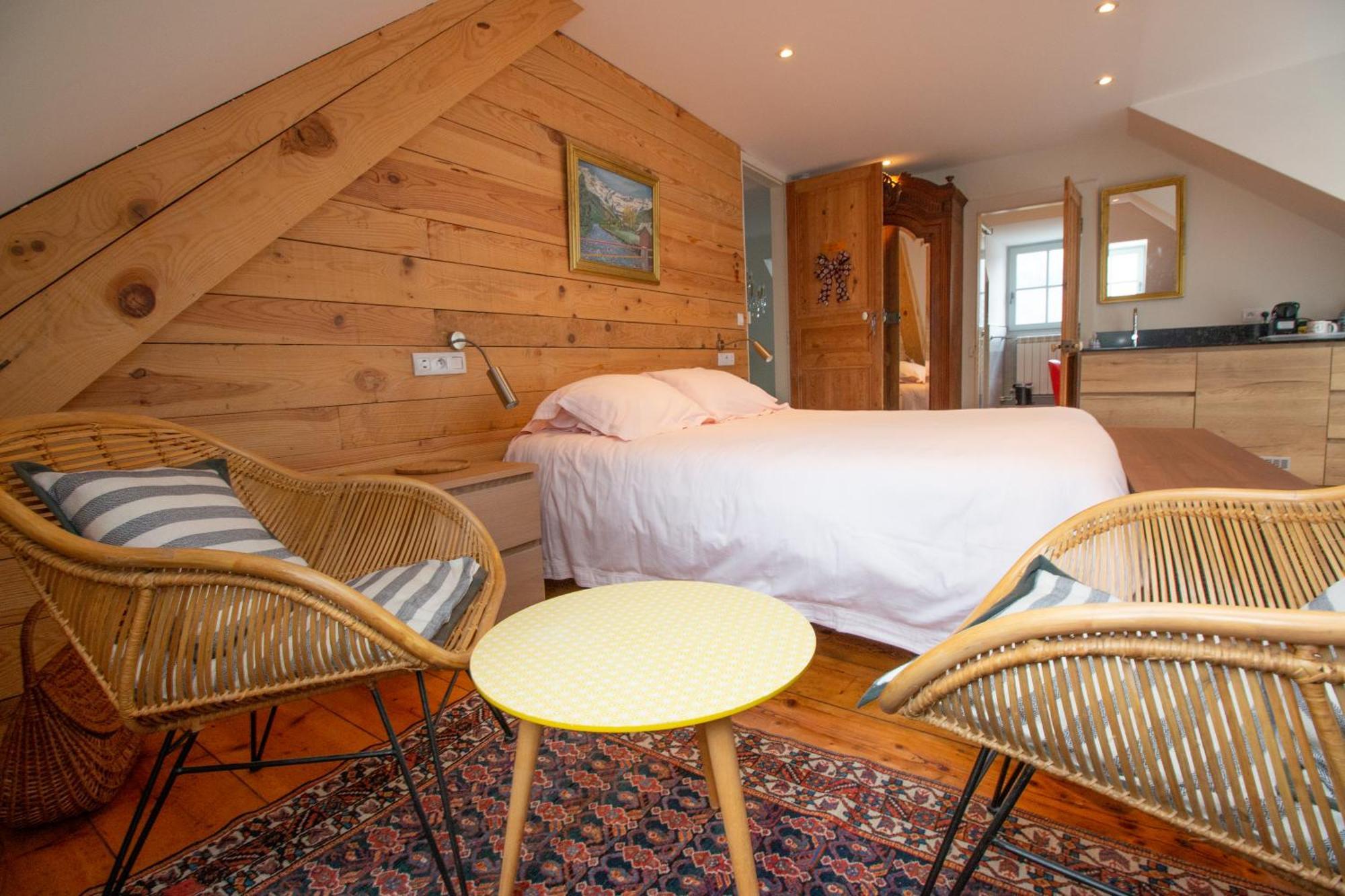 Le 41 Avenue Foch Hotel Bagneres-de-Luchon ภายนอก รูปภาพ
