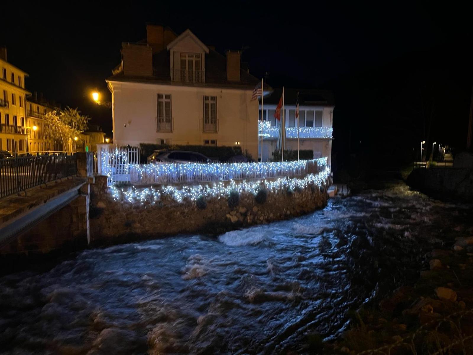 Le 41 Avenue Foch Hotel Bagneres-de-Luchon ภายนอก รูปภาพ