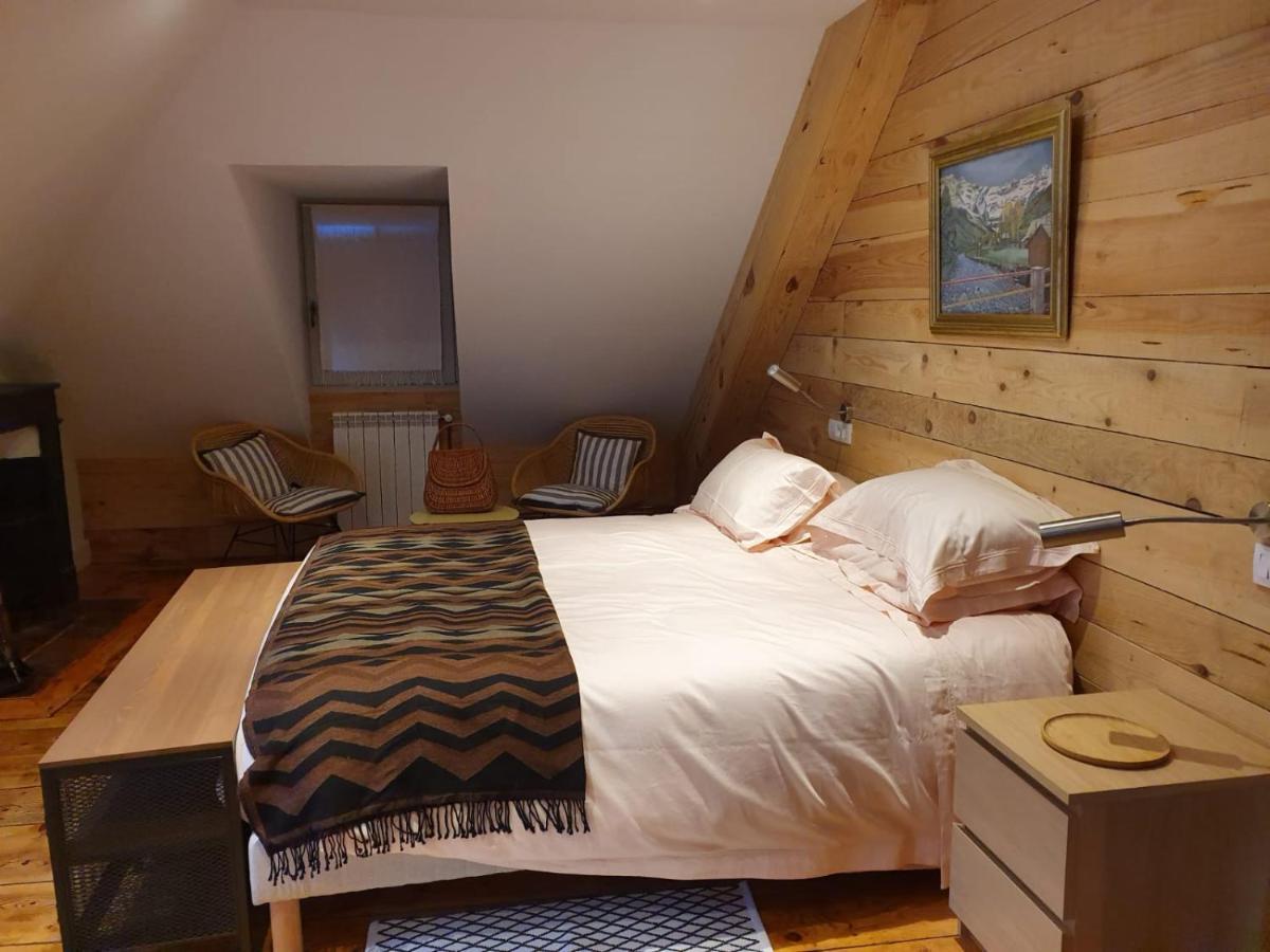 Le 41 Avenue Foch Hotel Bagneres-de-Luchon ภายนอก รูปภาพ